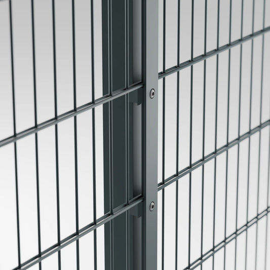 Zaunpfosten mit Abdeckleiste