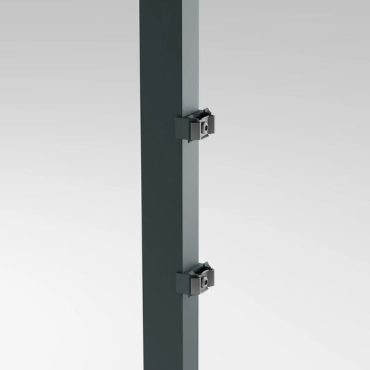 Zaunpfosten mit Klemme